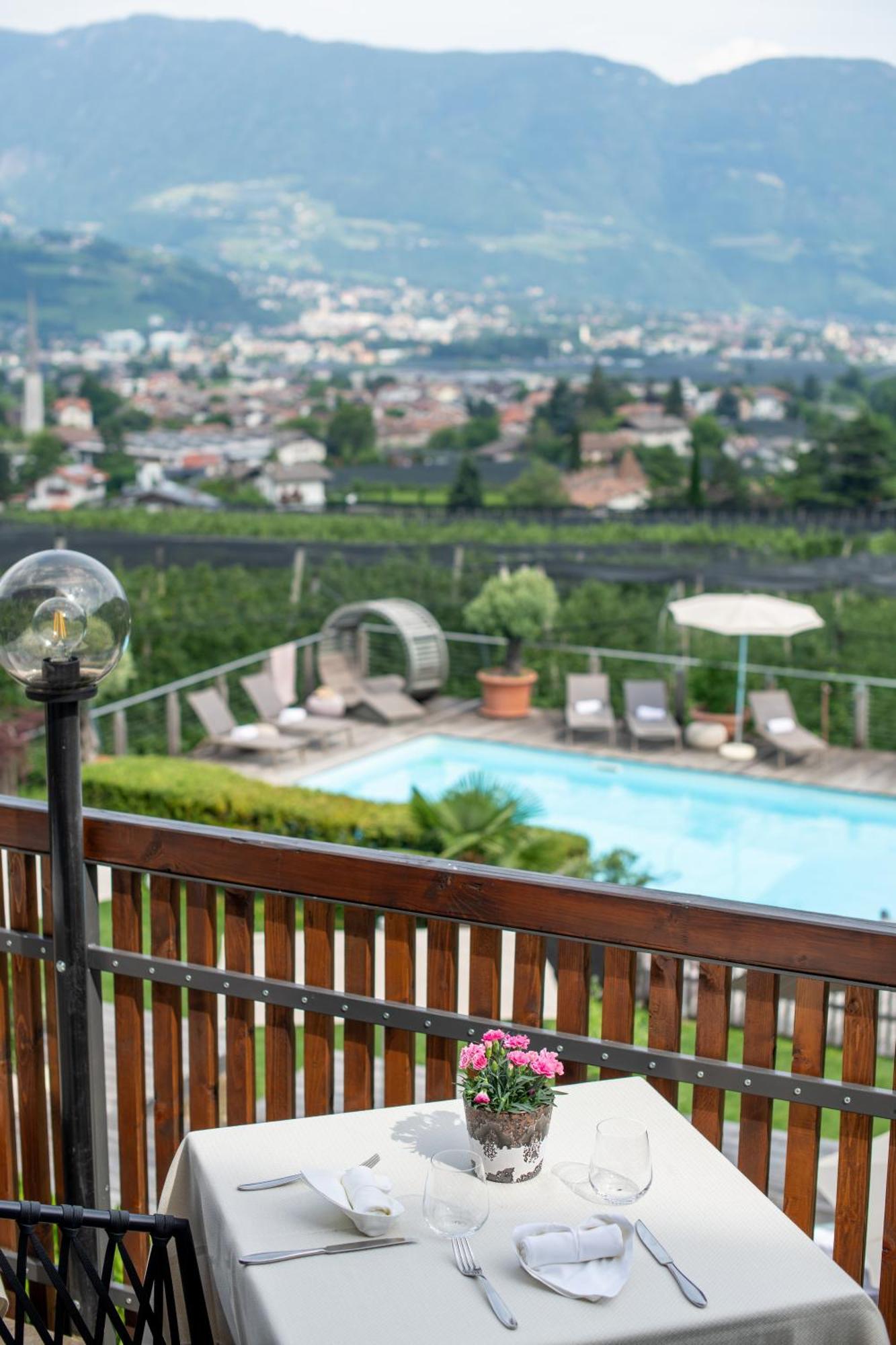 Hotel Residence Mavie Lagundo Εξωτερικό φωτογραφία
